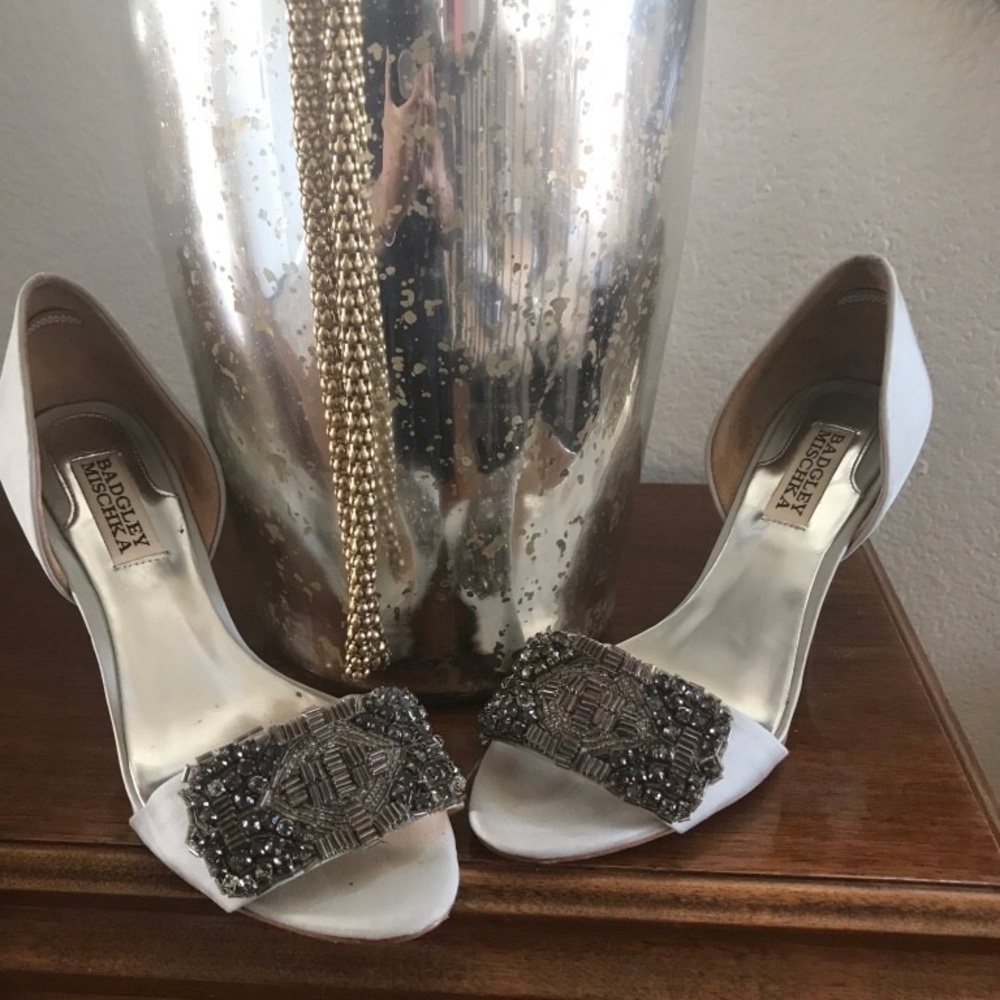 BADGLEY MISCHKA Used once